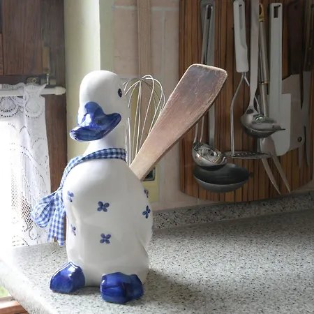 Am Steintisch By Interhome 슈나이더슈발렌베르크